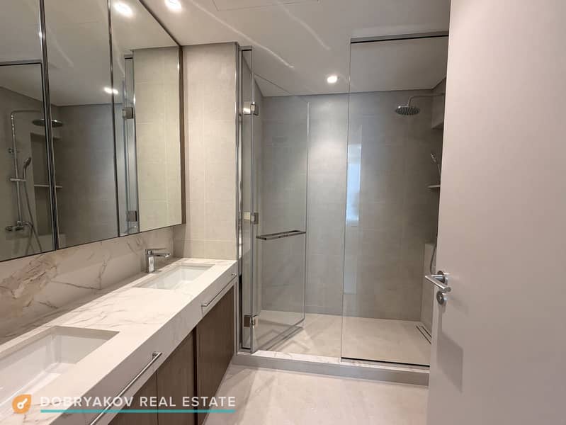 13 14_bathroom_shower. jpg