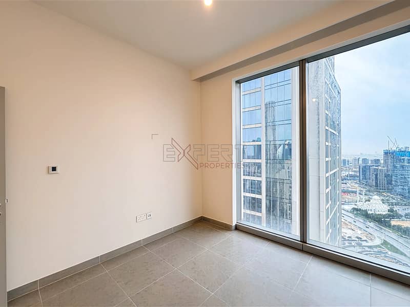 9 Image 9