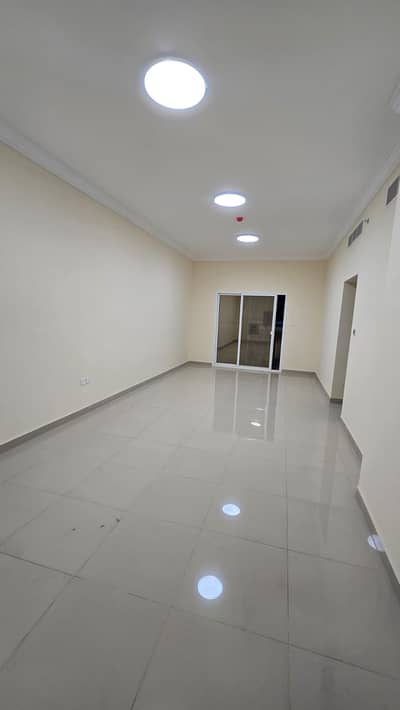 2 Bedroom Flat for Rent in Al Jurf, Ajman - IMG_4669. jpeg 2 Bedroom Flat for Rent in Al Jurf, Ajman - IMG_4669. jpeg