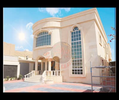 فيلا فخمة بواجهة حجرية وديكورات داخلية فاخرة للبيع فيلا فخمة بواجهة حجرية وديكورات داخلية فاخرة للبيع