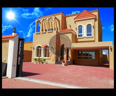 Modern luxury villa with modern design - 5 master bedrooms - freehold Modern luxury villa with modern design - 5 master bedrooms - freehold