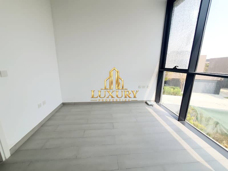 10 WhatsApp Image 2026-09-18 at 12.15. 45 AM (2). jpeg