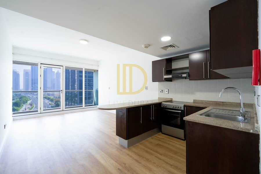 Unfurnished | Park View | Metro Access | Vacant Unfurnished | Park View | Metro Access | Vacant