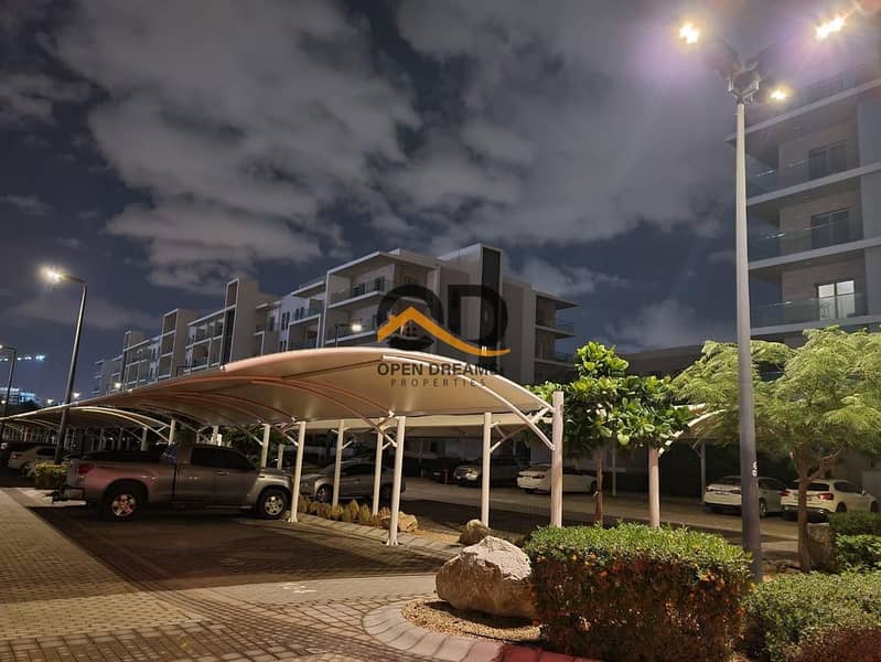 28 d6fd67c5-5238-4fea-b54f-2de8ac6beb6a. jpg