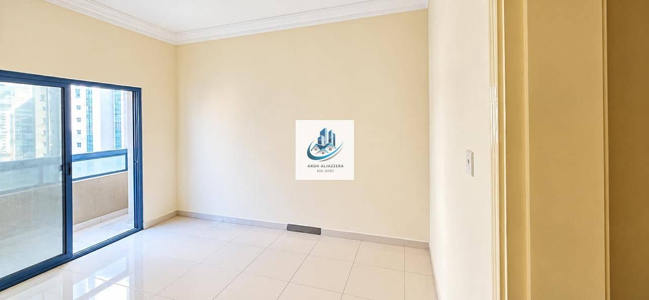 5 1c86aa5d-ccc0-4ddc-be97-ee27ea931bf9. jpg