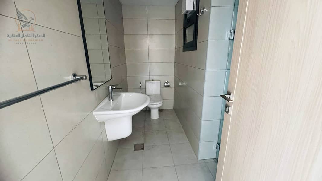 22 apartment-for-rent-2-bedroom-aljrf2-ajman-property-06. jpg
