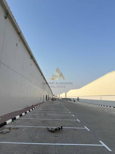 Warehouse para en Alquiler en Al Sajaa Industrial, Sharjah - IMG_5563. jpg Warehouse para en Alquiler en Al Sajaa Industrial, Sharjah - IMG_5563. jpg
