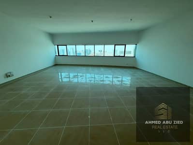3 Bedroom Apartment for Rent in Al Mamzar, Sharjah - WhatsApp Image 2026-09-16 at 10.48. 26 PM (1). jpeg 3 Bedroom Apartment for Rent in Al Mamzar, Sharjah - WhatsApp Image 2026-09-16 at 10.48. 26 PM (1). jpeg