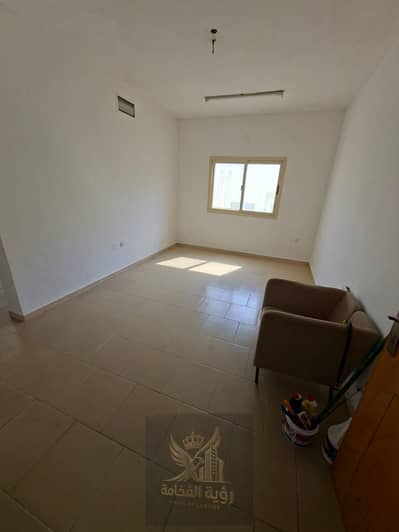 2 Camere Appartamento in affitto a Al Qulayaah, Sharjah - WhatsApp Image 2026-09-20 at 12.17. 54 PM (3). jpeg 2 Camere Appartamento in affitto a Al Qulayaah, Sharjah - WhatsApp Image 2026-09-20 at 12.17. 54 PM (3). jpeg