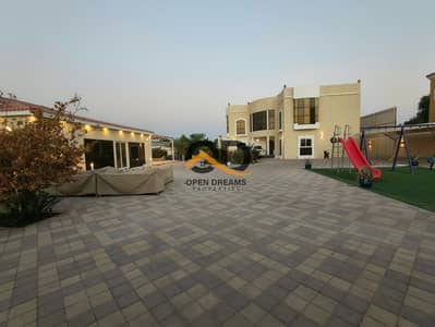 Villa de 5 chambres à à louer à Al Rahmaniya, Sharjah - 92127. jpg