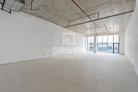 Office de  à à louer à Nad Al Hamar, Dubai - Bureau à Nad Al Hamar，Saif Al Kaabi Building, 155000 AED - 16572266