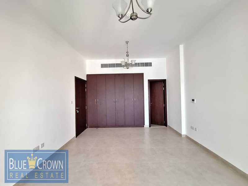 4 1000818615. jpg