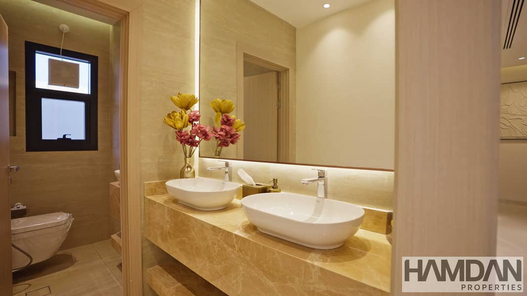 9 Powder Room. png