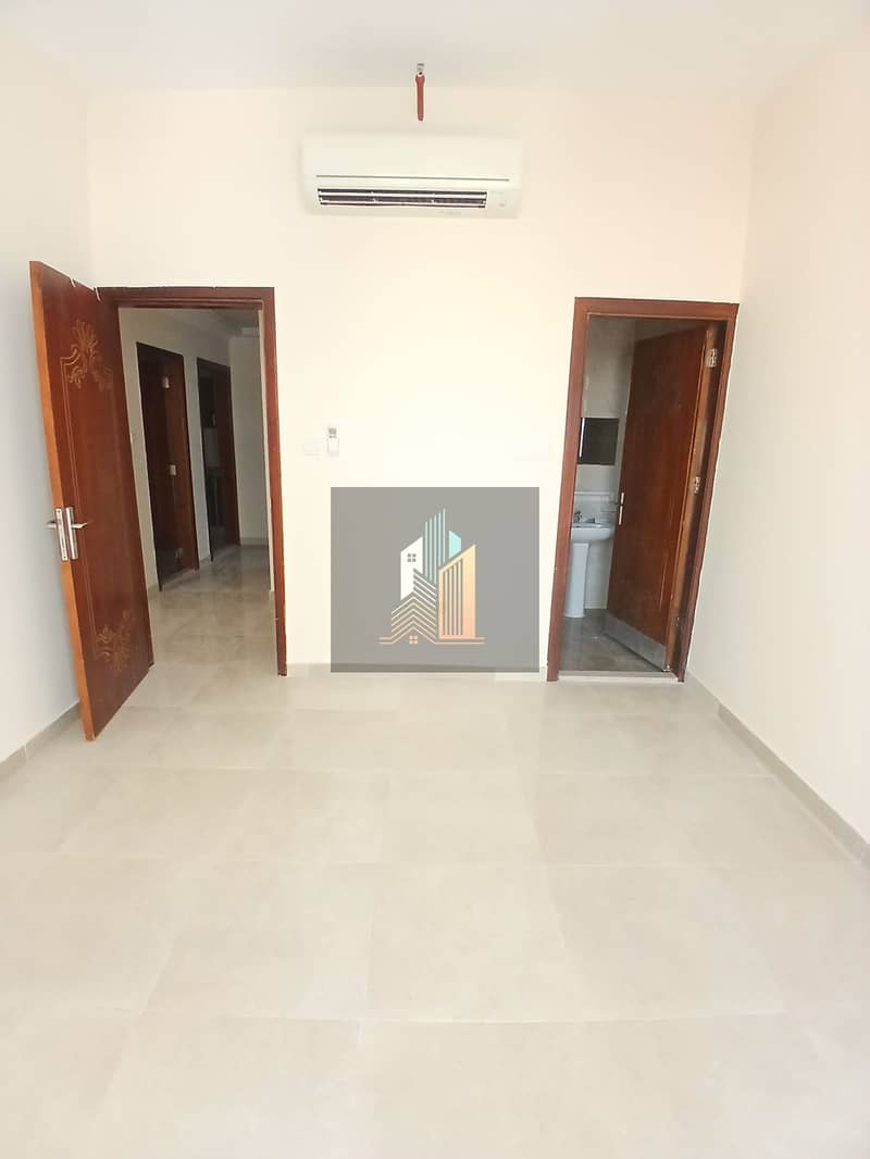 2 76997. jpg
