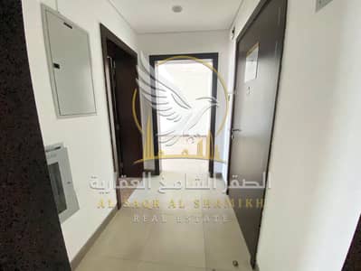 1 Schlafzimmer Wohnung zum Miete in Al Soor, Sharjah - apartment-for-rent-1-bedroom-alqlyah-alsharqh-property-aq-6901-06. jpg