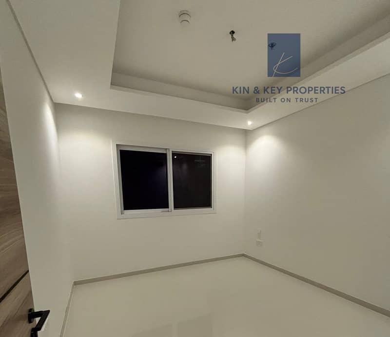 12 bc3d36d4-387b-47a3-ab61-bd9cde9dbd48. jpg
