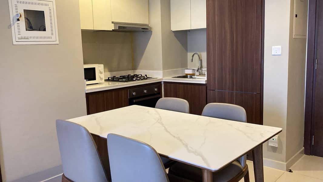 13 2107 Damac Vera Kitchen 2. jpeg