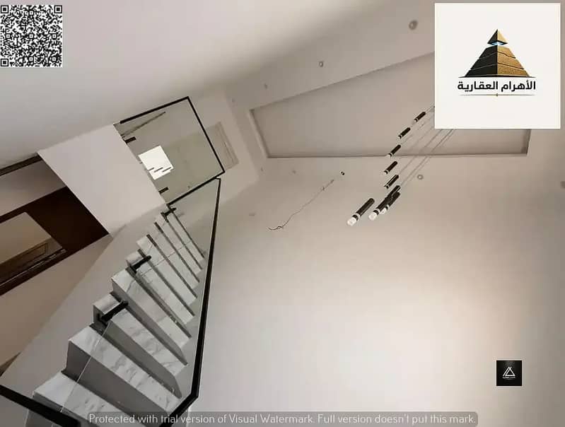 14 864563715-1066x800. webp