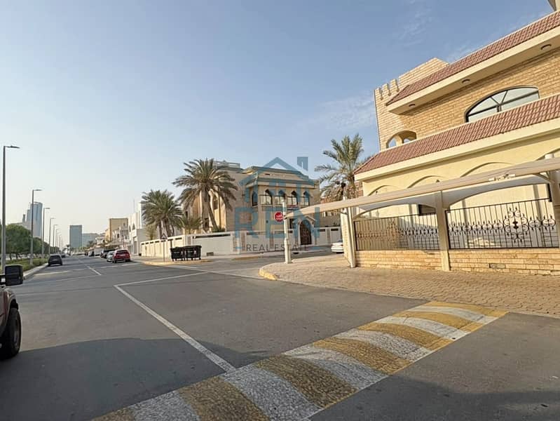 فيلا تجارية في المنهل 5 غرف 400000 درهم - 16576347 فيلا تجارية في المنهل 5 غرف 400000 درهم - 16576347