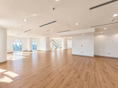 Office te Huur in Jumeirah Lake Towers (JLT), Dubai - Kantoor in Jumeirah Lake Towers (JLT)，JLT Cluster N，The Dome, 230000 AED - 16576542