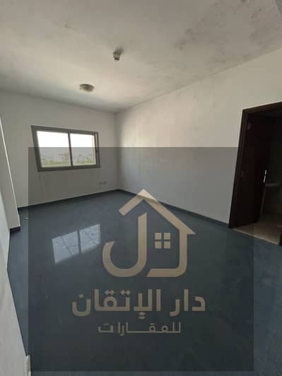 3 Slaapkamers Appartement te Huur in Al Qulayaah, Sharjah - 78f5ce2c-e117-44b3-aac2-94cb14f186fc. jpg 3 Slaapkamers Appartement te Huur in Al Qulayaah, Sharjah - 78f5ce2c-e117-44b3-aac2-94cb14f186fc. jpg