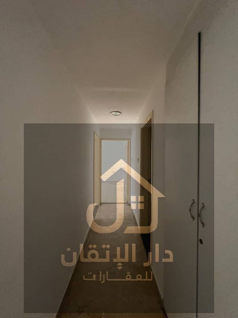 8 759275c8-bd40-4c83-821c-1003f6bd15ce. jpeg