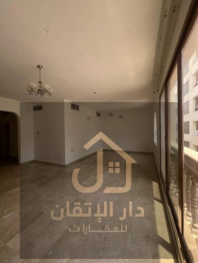 4 Cпальни Апартаменты в аренду в Аль Кулайя, Шарджа - WhatsApp Image 2026-08-14 at 4.50. 57 AM (3). jpeg 4 Cпальни Апартаменты в аренду в Аль Кулайя, Шарджа - WhatsApp Image 2026-08-14 at 4.50. 57 AM (3). jpeg