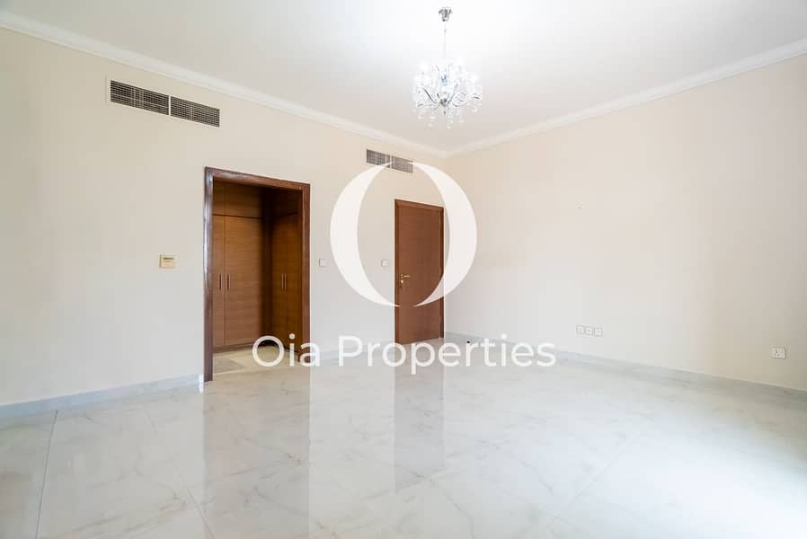17 villa-5BHK-18A-Khalifa-City-Abu-Dhabi-32. jpg