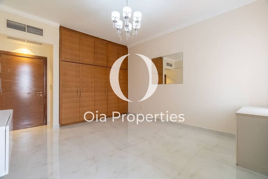 18 villa-5BHK-18A-Khalifa-City-Abu-Dhabi-40. jpg