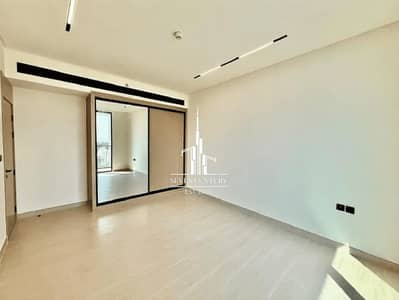 1 Bedroom Apartment for Sale in Jumeirah Village Circle (JVC), Dubai - Nice Layout | Attached Balcony | Investors Deal