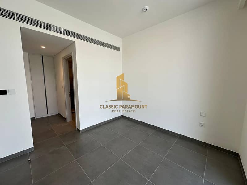 Upgraded | 6 BEDS Converted | VASTU | June Villa Upgraded | 6 BEDS Converted | VASTU | June Villa