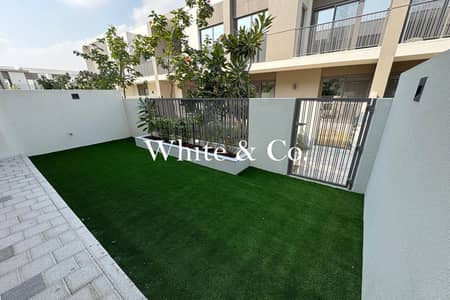 3 Slaapkamers Townhouse te Huur in Tilal Al Ghaf, Dubai - Rijwoning in Tilal Al Ghaf，Aura Gardens, 3 slaapkamers, 220000 AED - 16577573