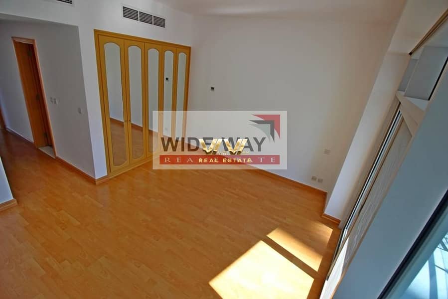 7 Huge 3BR