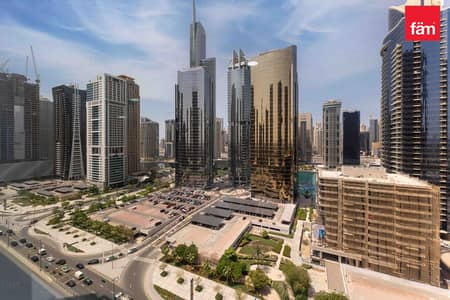 Office para en Alquiler en Jumeirah Lake Towers (JLT), Dubai - Oficina en Jumeirah Lake Towers (JLT)，Mazaya Business Avenue，Mazaya Business Avenue BB-1, 165000 AED - 16578617