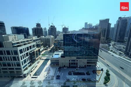 Office zum Miete in Business Bay, Dubai - Büro in Business Bay，Tamani Arts Offices, 65000 AED - 16579670