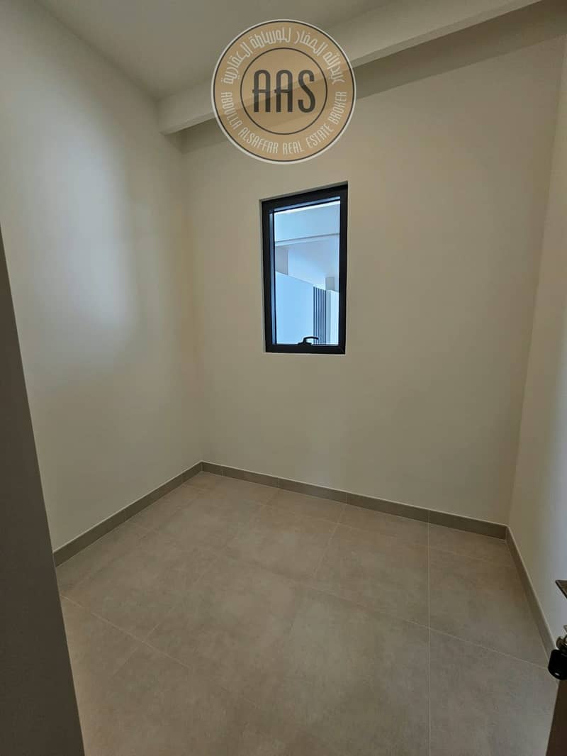 20 1000492540. jpg