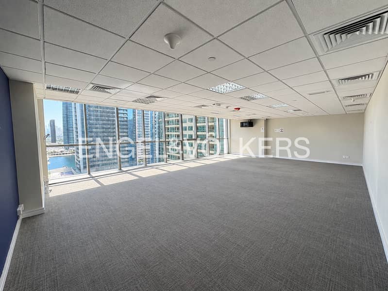 Bureau à Jumeirah Lake Towers (JLT),JLT Cluster W,Tiffany Tower, 137500 AED - 16580012 Bureau à Jumeirah Lake Towers (JLT),JLT Cluster W,Tiffany Tower, 137500 AED - 16580012