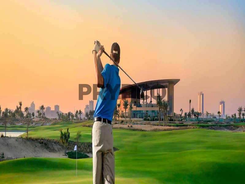 7 02_Trump_International_Golf_Club. jpg