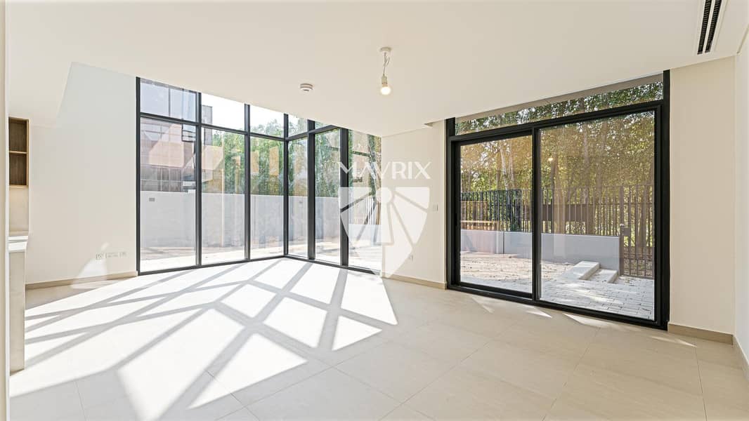 10 Image 10