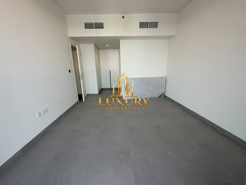 5 Luxurious 3BHK | Only 120,000 AED | 4 Cheques | Sokoon Aljada | Pool Access