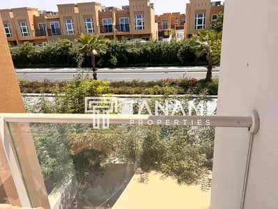 Townhouse de 3 chambres à à louer à DAMAC Hills 2 (Akoya by DAMAC), Dubai - Maison de ville à DAMAC Hills 2 (Akoya by DAMAC)，Avencia, 3 chambres, 80000 AED - 16581077