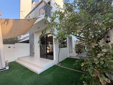 3 habitaciones Townhouse para en Alquiler en DAMAC Hills 2 (Akoya by DAMAC), Dubai - Casa adosada en DAMAC Hills 2 (Akoya by DAMAC),Primrose, 3 dormitorios, 100000 AED - 16581471 3 habitaciones Townhouse para en Alquiler en DAMAC Hills 2 (Akoya by DAMAC), Dubai - Casa adosada en DAMAC Hills 2 (Akoya by DAMAC),Primrose, 3 dormitorios, 100000 AED - 16581471