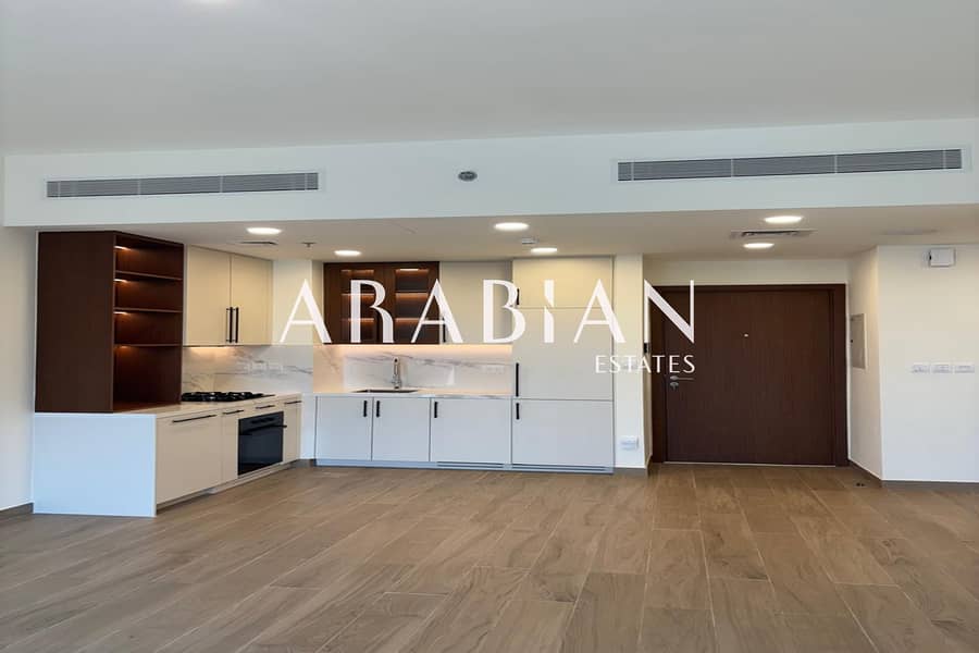 Mayfair Living I 1BR I Beautiful View Mayfair Living I 1BR I Beautiful View