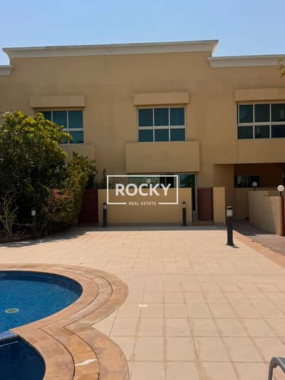 5 Slaapkamers Villa te Huur in Umm Suqeim, Dubai - WhatsApp Image 2026-09-21 at 1.15. 19 PM (2). jpeg