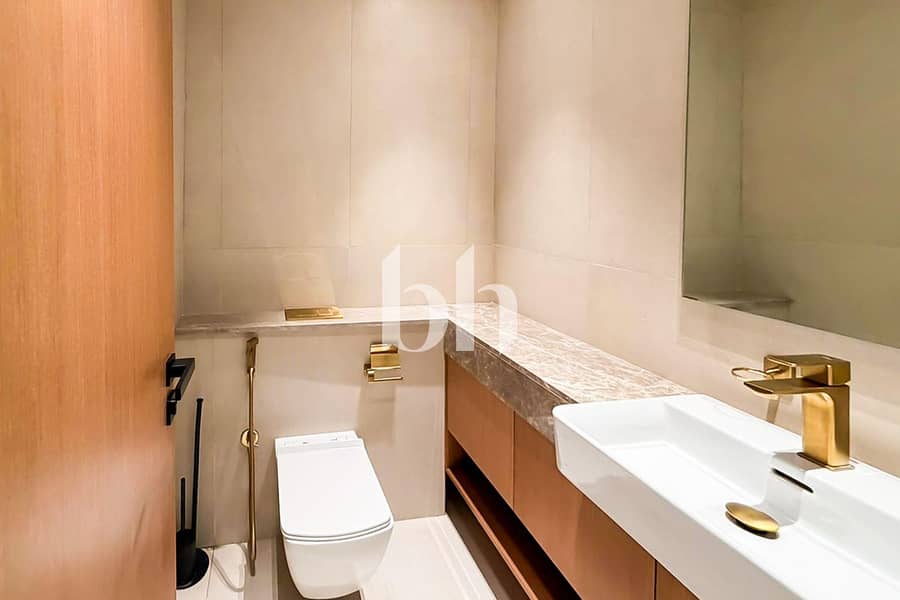 5 images image img