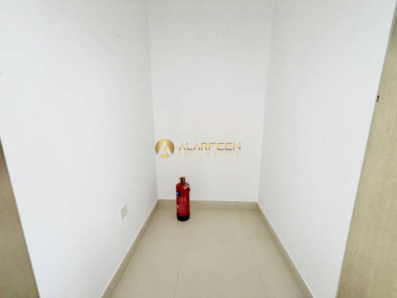 13 dfd109dd-6190-4275-8215-61a91086d040. jpg