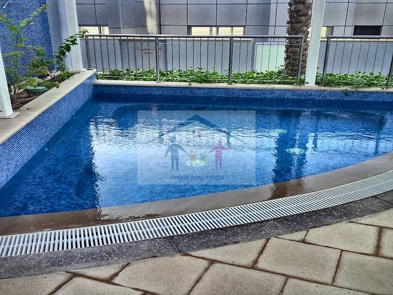 17 pool-04-kids-pool. jpg