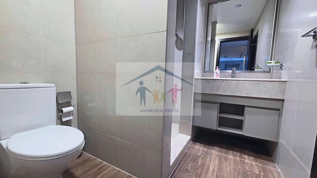 21 sun-20-guest-bathroom. jpg