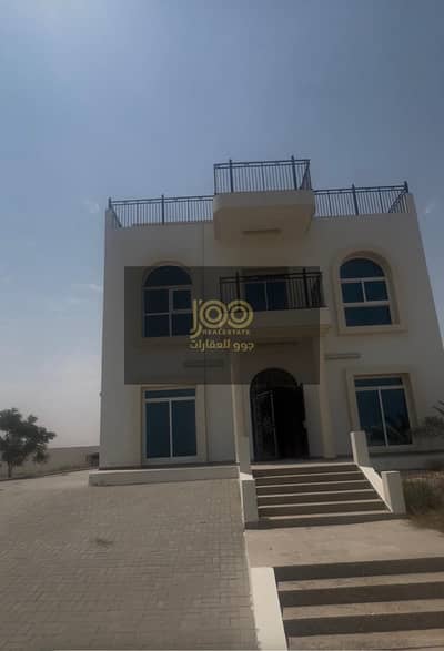 5 Bedroom Villa for Rent in Al Rass, Umm Al Quwain - WhatsApp Image 2026-09-16 at 5.35. 54 PM. jpeg 5 Bedroom Villa for Rent in Al Rass, Umm Al Quwain - WhatsApp Image 2026-09-16 at 5.35. 54 PM. jpeg