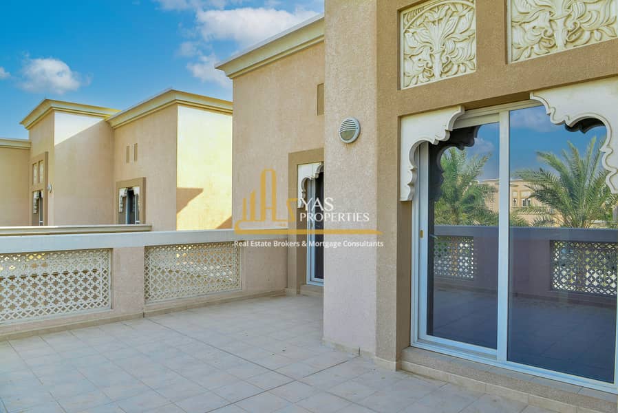5 3 BR TRAD TH MID-11. jpg